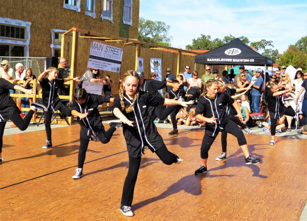The Junior level Main Street Dance Company members performed a hip-hop dance routine that brought tons of energy that electrified the audience.