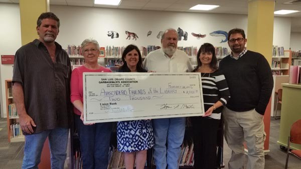 From left to right: Dan Harris of Waste Management Inc./Atascadero Waste Alternatives, Linda Zirk president of Atascadero Friends of the Library Board of Directors, Supervisor Debbie Arnold, Mike Hoover of Chicago Grade Landfill, Jeannie Malik, Producer of Dancing with Our Stars Fundraiser, and Joe Laurenzini, regional librarian.