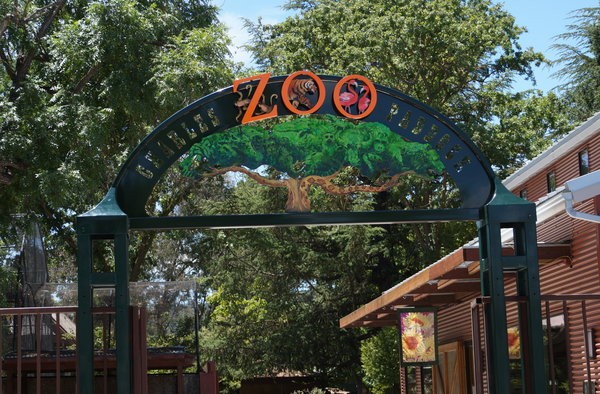 Zoo Entrance Sign