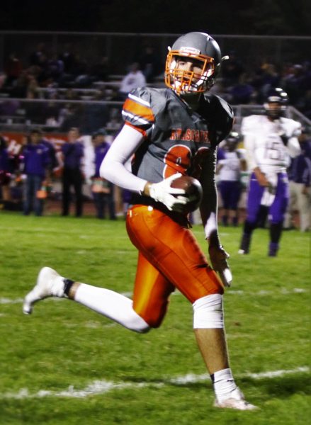 Garrett Raminha runs in Atascadero's final touchdown of the evening.