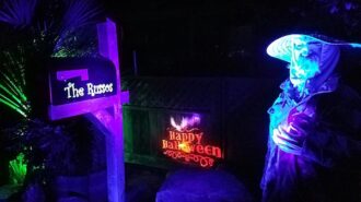 Atascadero house's 'Halloween spooktacular' display returns