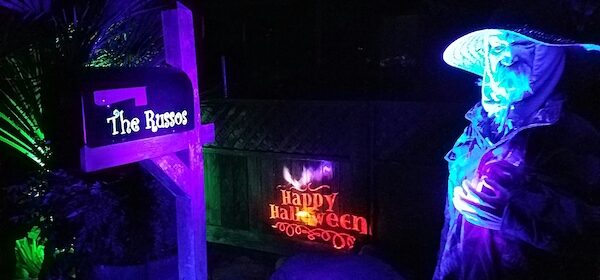 Atascadero house's 'Halloween spooktacular' display returns