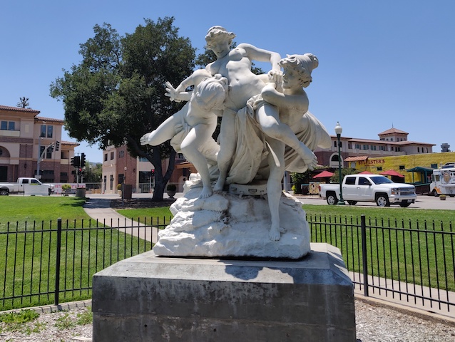 Statue in Sunken Gardens