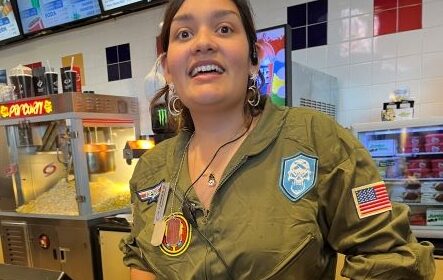 Galaxy Refreshment girl crop