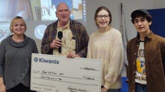 Kiwanis Club donates to Model United Nations Club at high school