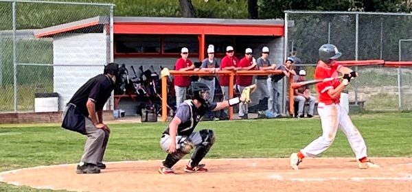Greyhounds win all three games in Easter baseball tournament