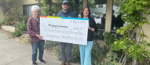 Habitat for Humanity receives donation from Unitarian Universalists