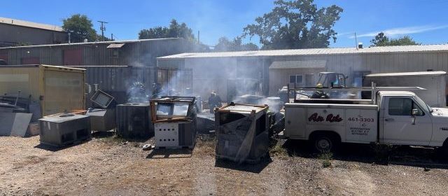 Fire temporarily closes Traffic Way in Atascadero