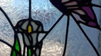 Art Center Morro Bay hosts stained glass workshop with artist Deborah Wogan