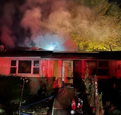 Firefighters battle blaze at Atascadero home early Saturday