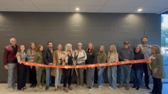 Mobile notary Lady and the Stamp holds ribbon-cutting event in Atascadero