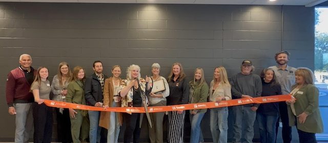 Mobile notary Lady and the Stamp holds ribbon-cutting event in Atascadero