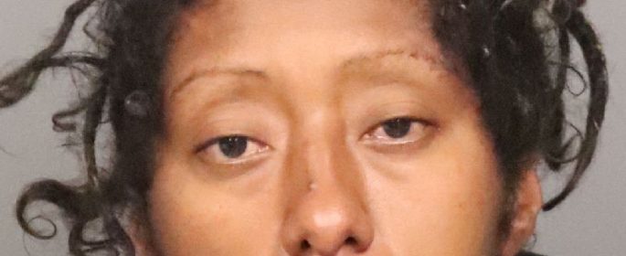 Woman arrested for robbery, assault with knife in San Luis Obispo