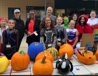 Fine Arts Academy hosts annual pumpkin and costume contests