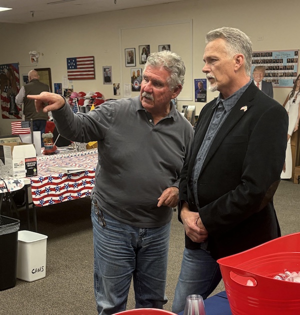 Gubernatorial candidate campaigns in Atascadero