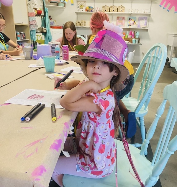 Atascadero art studio offering free Valentine’s Day community pop-up craft