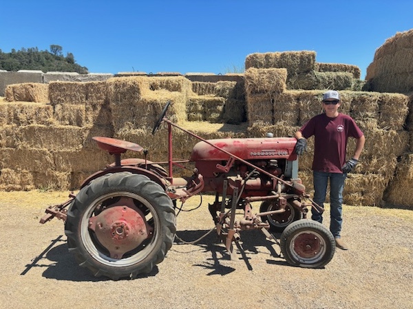 Templeton student restores Farmall Cub tractor