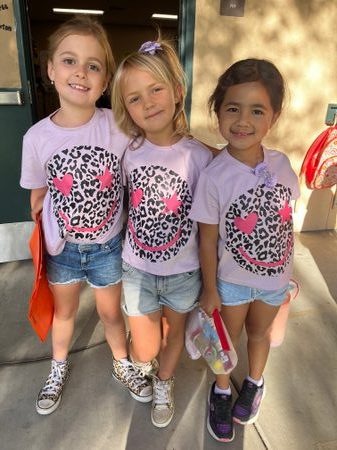 San Benito Elementary students dress alike for Twin Day