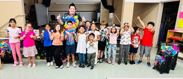 Retro Bill visits Carrisa Plains Elementary School