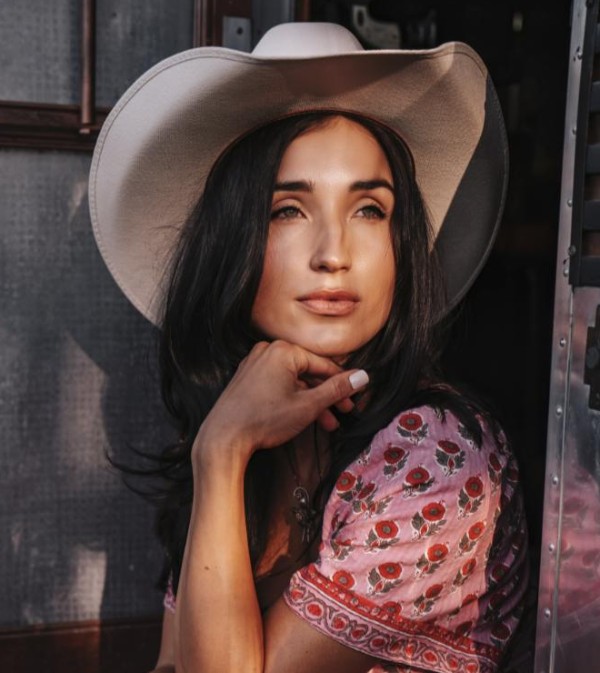Santa Margarita singer-songwriter Jade Jackson to release new album Oct. 16
